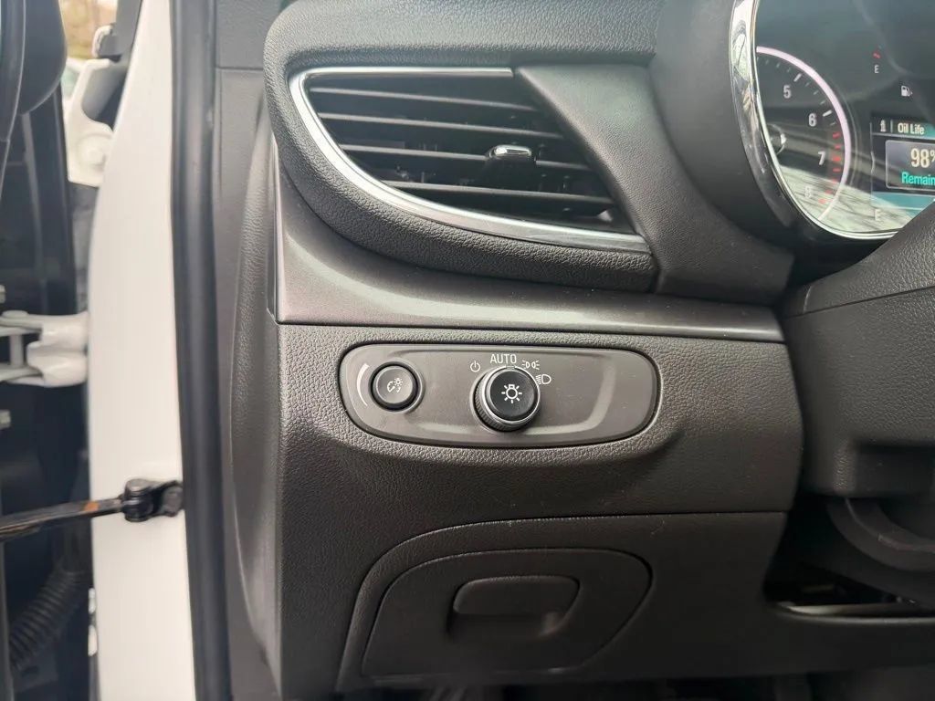 Used 2018 Buick Encore Preferred FWD image 15
