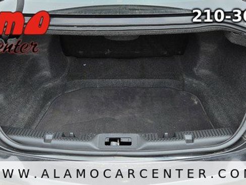 Used 2013 Lincoln MKS FWD image 23