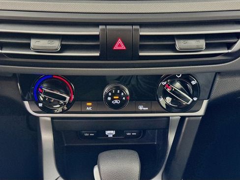 Certified 2023 Kia Seltos LX image 15