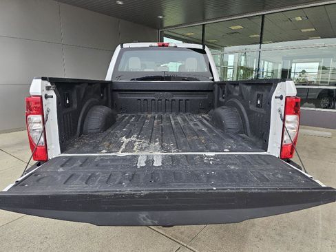 Used 2022 Ford F250 XL w/ STX Appearance Package AWD/4WD image 15