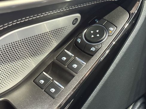 Used 2024 Ford Explorer ST w/ Technology Package image 37