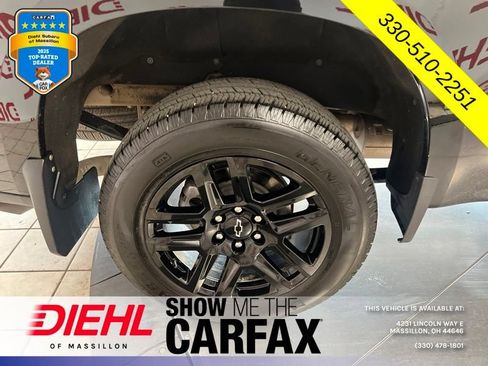 Used 2025 Chevrolet Silverado 1500 Custom RWD image 9