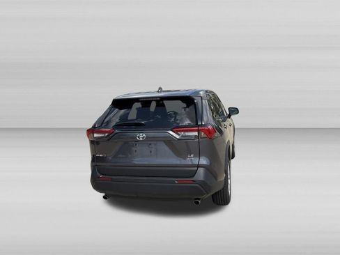 Used 2025 Toyota RAV4 LE AWD/4WD image 6