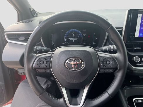 Used 2024 Toyota Corolla XSE FWD image 11