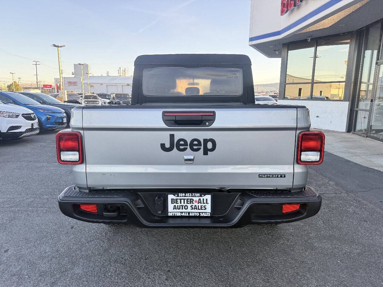 Used 2020 Jeep Gladiator Sport w/ Quick Order Package 24S AWD/4WD image 5