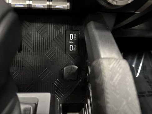 Used 2024 Toyota Tacoma SR5 image 24