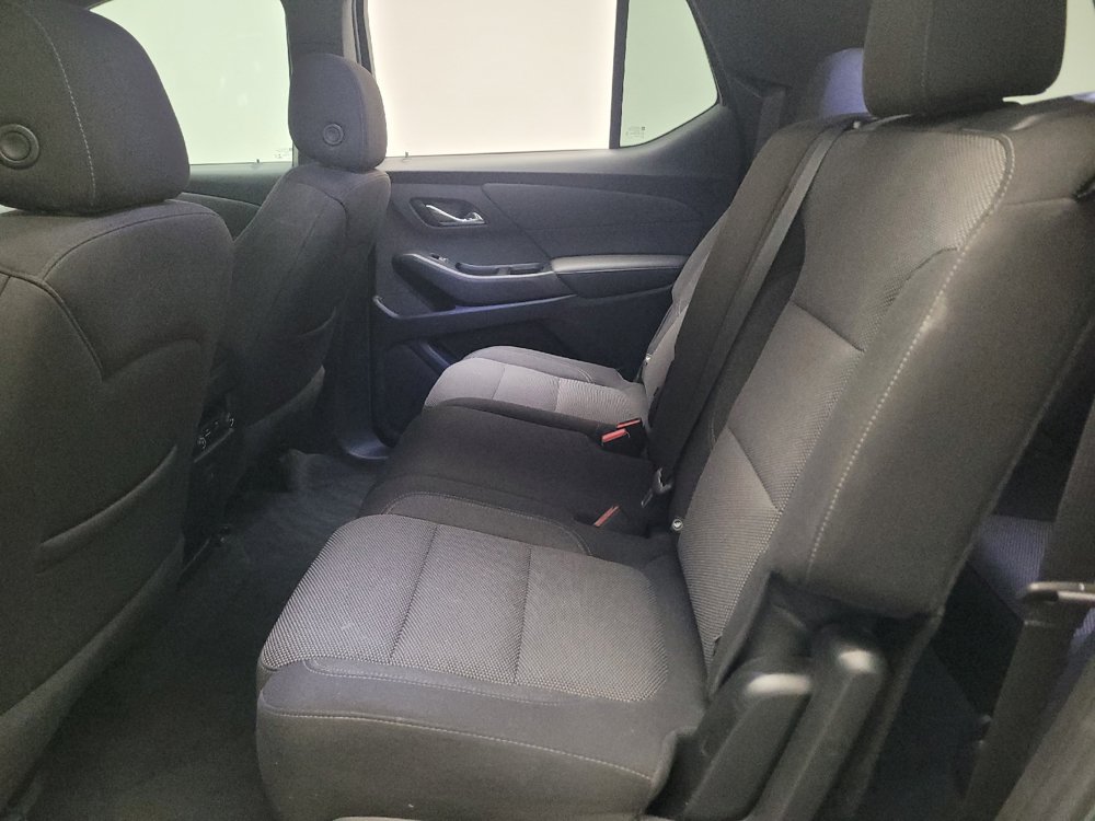 Used 2023 Chevrolet Traverse LT AWD/4WD image 18