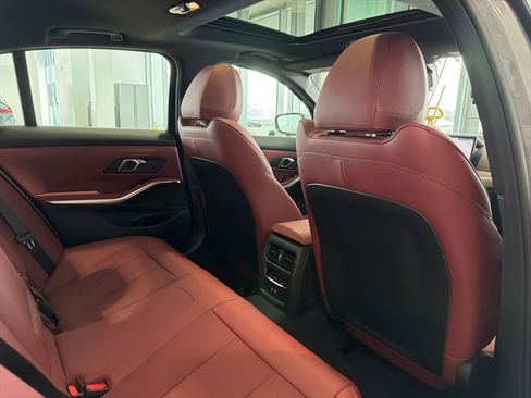 Used 2025 BMW 330i xDrive Sedan w/ M Sport Package image 34