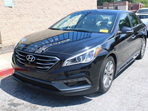 Used 2017 Hyundai Sonata Limited w/ Ultimate Package 04 FWD image 3