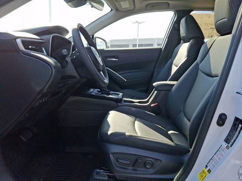 New 2026 Toyota Corolla Cross XLE image 12