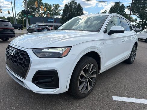Used 2024 Audi Q5 2.0T Premium Plus AWD/4WD image 1