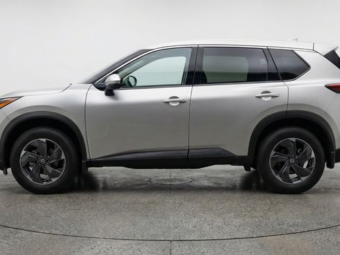 Used 2025 Nissan Rogue SV AWD/4WD image 5