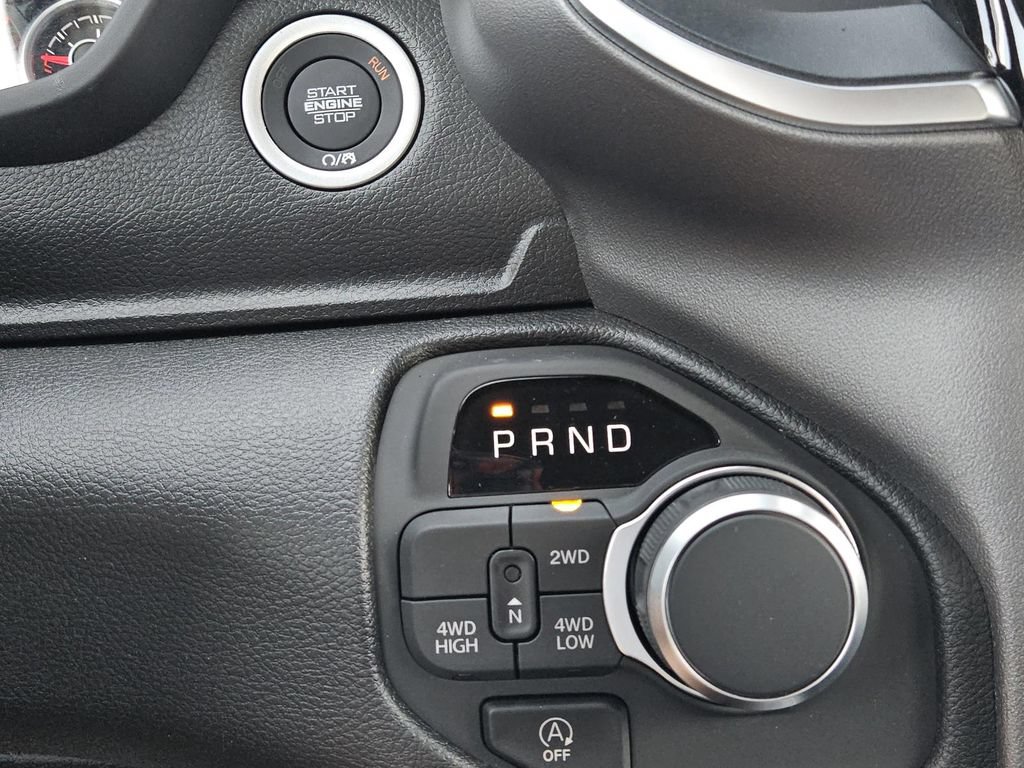 New 2026 RAM 1500 Express AWD/4WD image 14