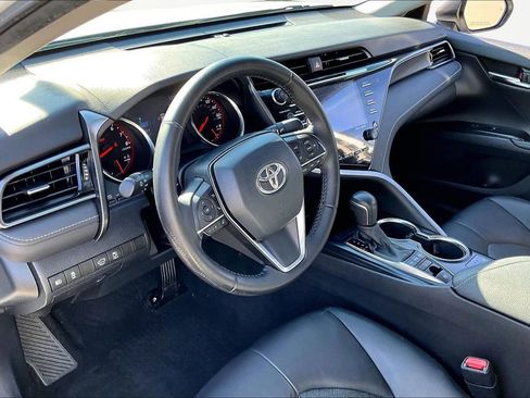 Used 2020 Toyota Camry XSE image 14