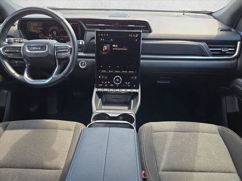Used 2025 GMC Terrain Elevation FWD image 18