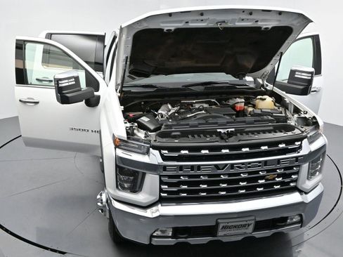 Used 2022 Chevrolet Silverado 3500 LTZ w/ LTZ Convenience Package AWD/4WD image 46