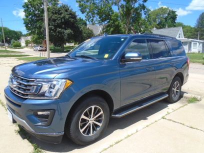 Used 2019 Ford Expedition XLT w/ Equipment Group 202A
