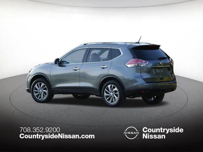 Used 2016 Nissan Rogue SV w/ SV Premium Package