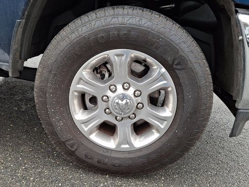 Used 2024 RAM 2500 Big Horn w/ Bed Utility Group image 8