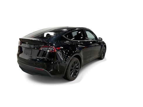 Certified 2023 Tesla Model Y Long Range AWD/4WD image 6
