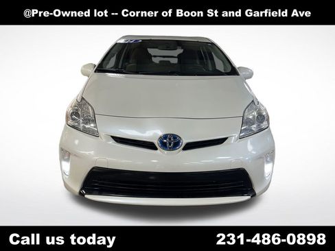 Used 2014 Toyota Prius Two FWD image 8