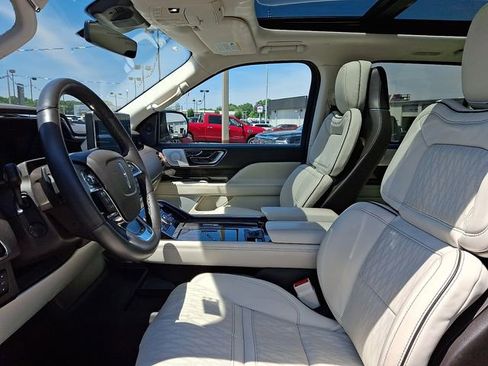 Certified 2024 Lincoln Navigator L Black Label AWD/4WD image 12