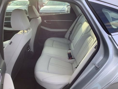 New 2026 Hyundai Sonata Limited image 17
