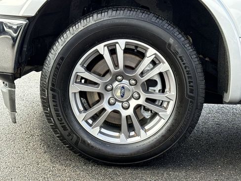 Used 2018 Ford F150 Lariat image 12