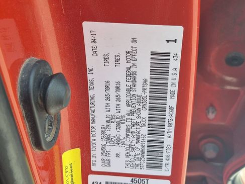 Used 2017 Toyota Tacoma TRD Off-Road w/ Tow Package (A/T) AWD/4WD image 29