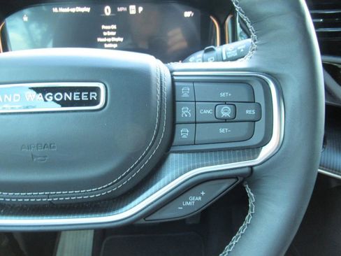 New 2026 Jeep Grand Wagoneer Summit w/ Rear Seat Video Group I AWD/4WD image 28