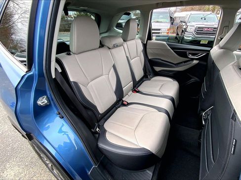 Certified 2023 Subaru Forester Limited image 18