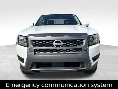 Used 2025 Nissan Frontier SV AWD/4WD image 7