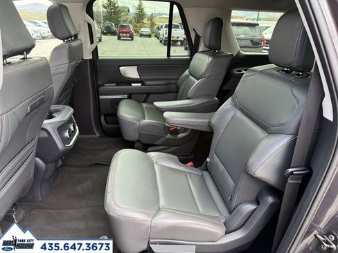 Used 2025 Ford Expedition Max Active AWD/4WD image 30