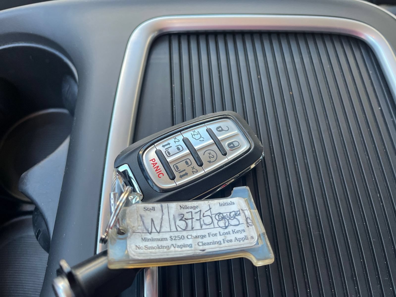 Used 2024 Chrysler Pacifica Touring-L FWD image 20