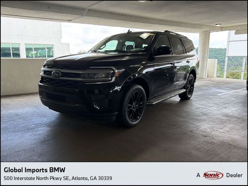 Used 2022 Ford Expedition XLT RWD image 1