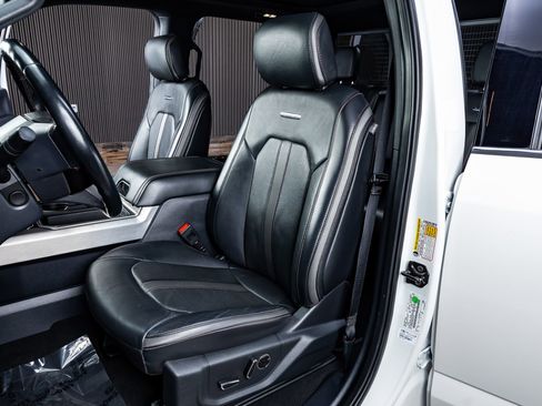 Used 2022 Ford F250 Platinum image 30