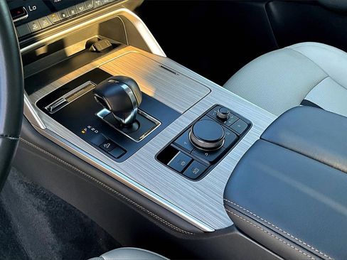 Used 2024 MAZDA CX-90 3.3 Turbo w/ Preferred Package image 16