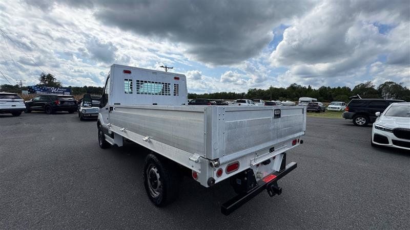 Used 2018 Ford Transit 250 138 RWD image 15