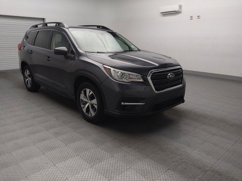 Used 2022 Subaru Ascent Premium image 13