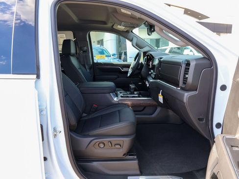 New 2026 GMC Sierra 1500 SLT w/ SLT Premium Package AWD/4WD image 27