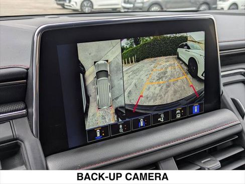 Used 2023 Chevrolet Suburban RST w/ Luxury Package RWD image 20