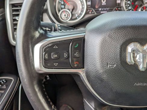 Used 2020 RAM 1500 Laramie AWD/4WD image 18