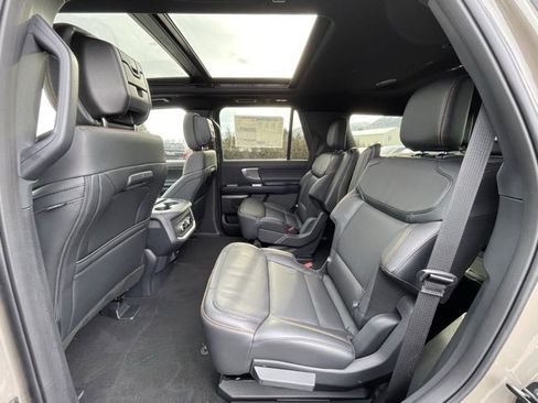 New 2026 Ford Expedition Tremor image 9