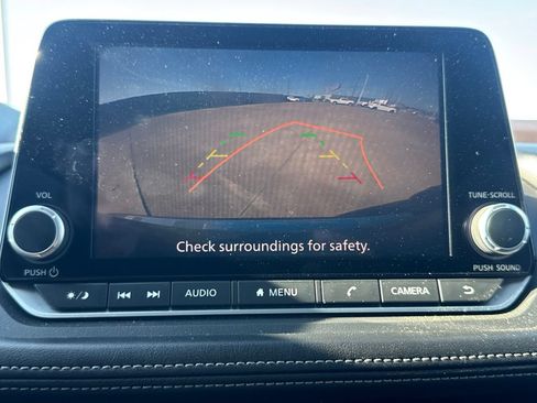 Certified 2023 Nissan Rogue SV FWD image 46