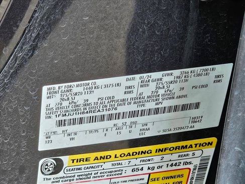Used 2024 Ford Expedition XLT RWD image 22