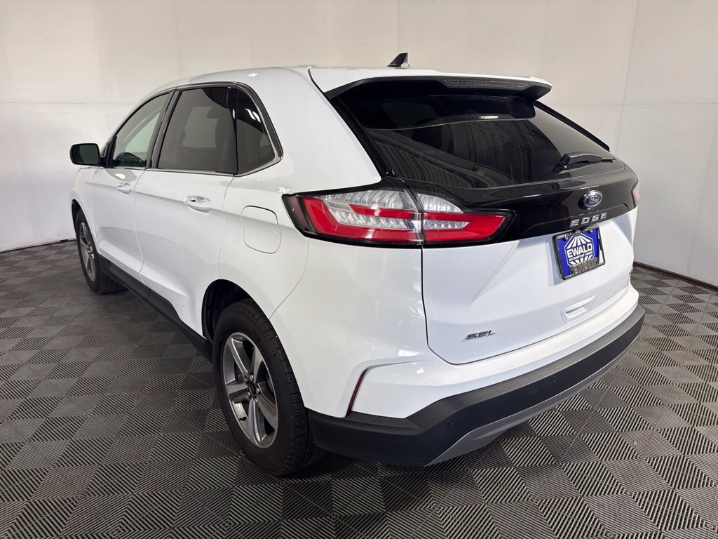 Used 2024 Ford Edge SEL w/ Convenience Package AWD/4WD image 8