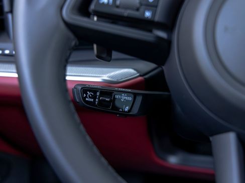 New 2026 Porsche Cayenne S image 31