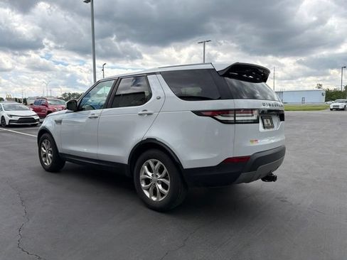 Used 2020 Land Rover Discovery SE AWD/4WD image 5