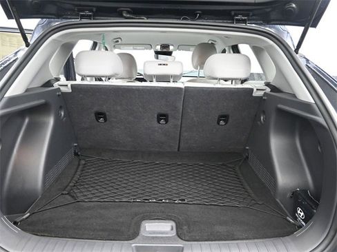 Used 2024 Hyundai Kona SE image 11