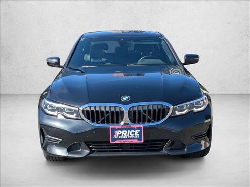 Used 2020 BMW 330i xDrive Sedan w/ Convenience Package image 2